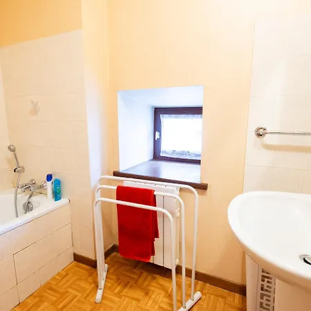 Dom wakacyjny Chez Momo 2/4 Personnes Saint-Denis-en-Margeride