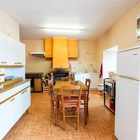 Vakantiehuis Chez Momo 2/4 Personnes Saint-Denis-en-Margeride